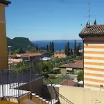 Casacortivi شقة