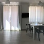 Casacortivi شقة *