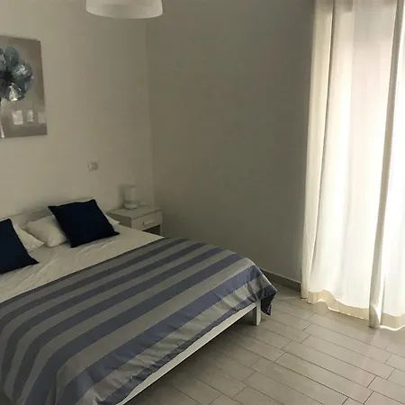 Casacortivi شقة *